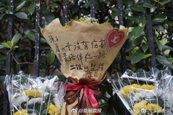 世体：拉什福德曾4次对阵巴萨，23年欧联杯附加赛进球并获评最佳